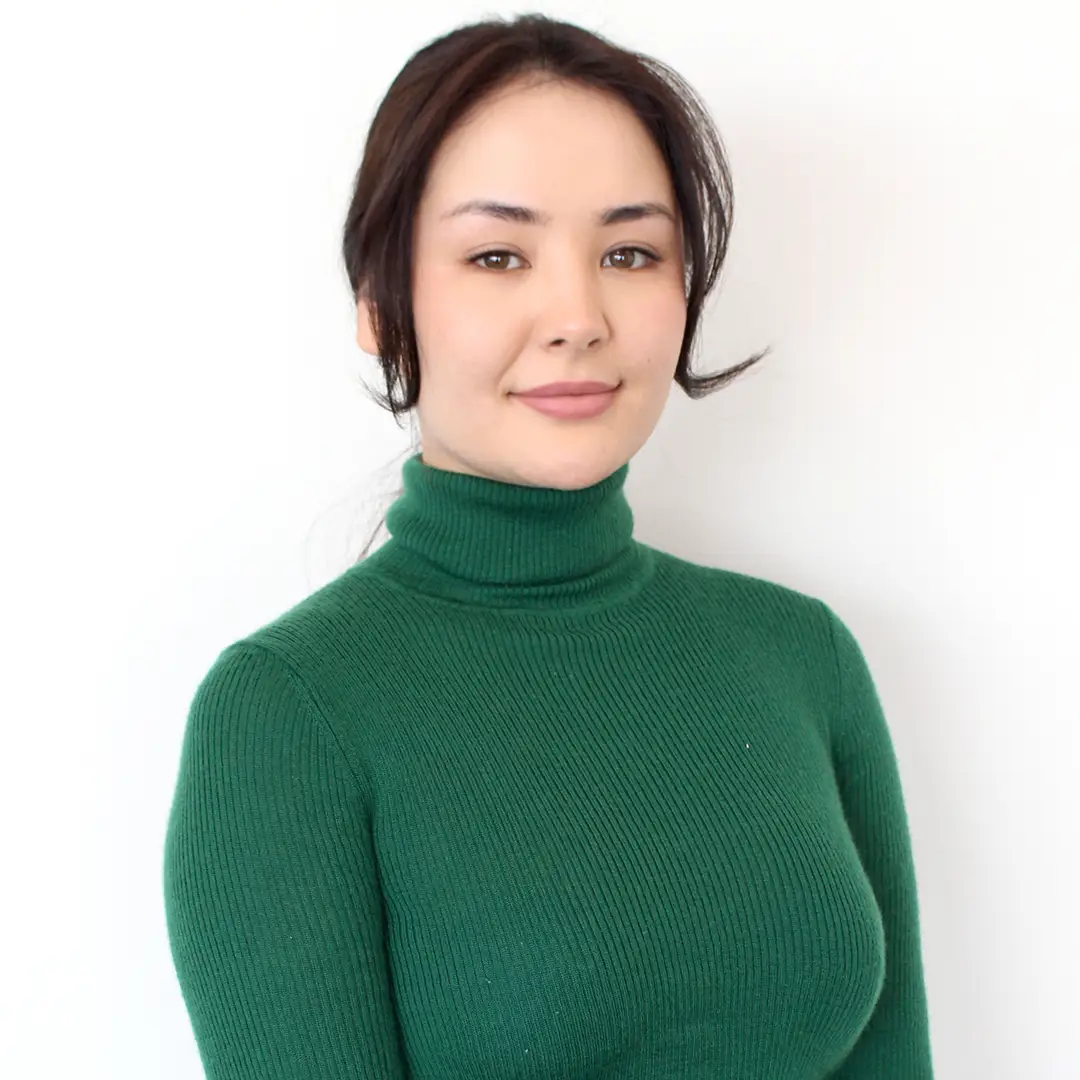 Faezeh Tavakoli Head Shot