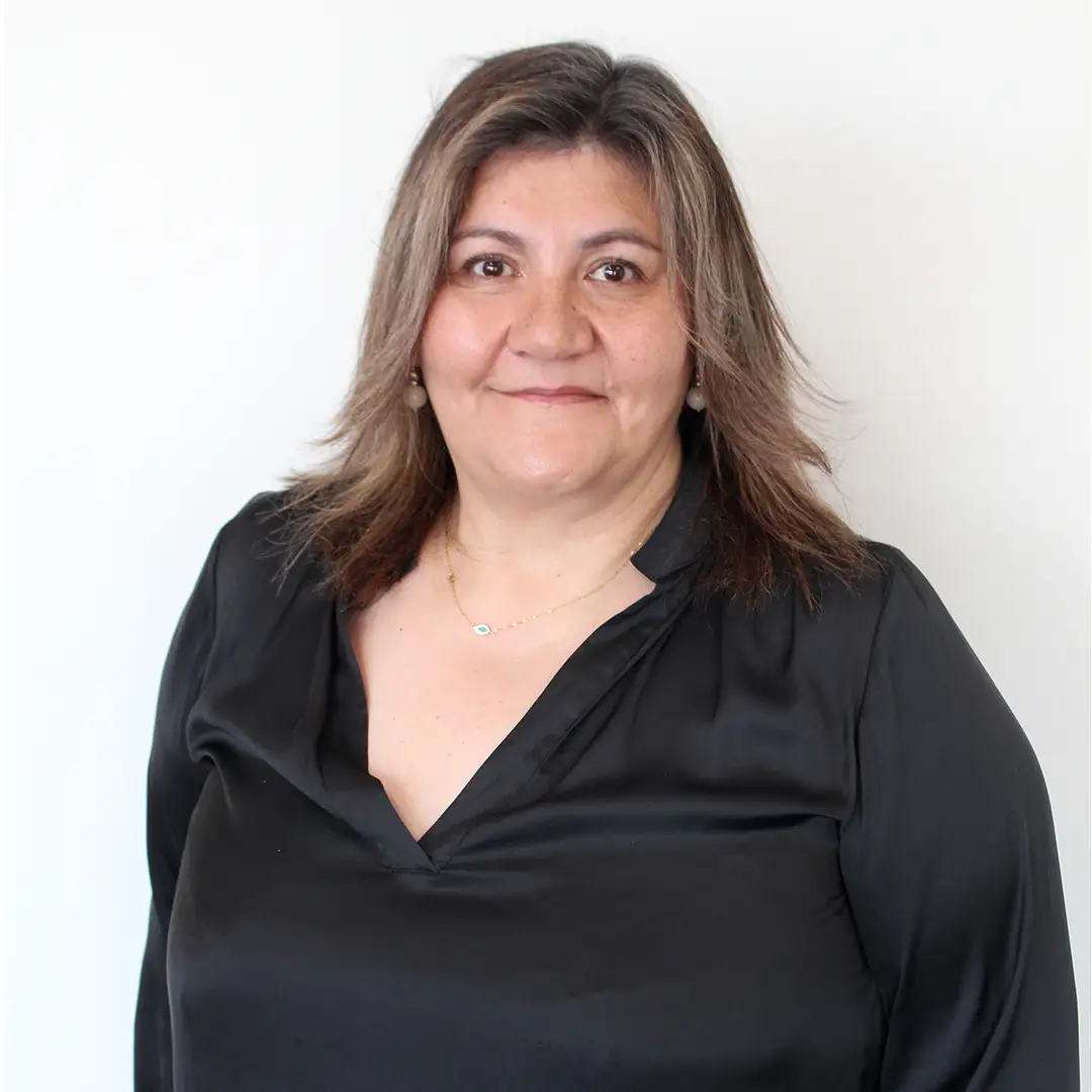 Helen Giannetakis Head Shot